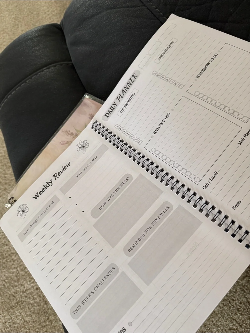 2026 Floral Daily Weekly Monthly Planner - Pink/Cream Cover